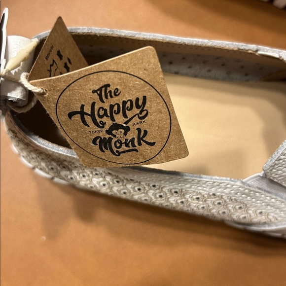 The Happy Monk women’s slip on - Picture 2 of 7